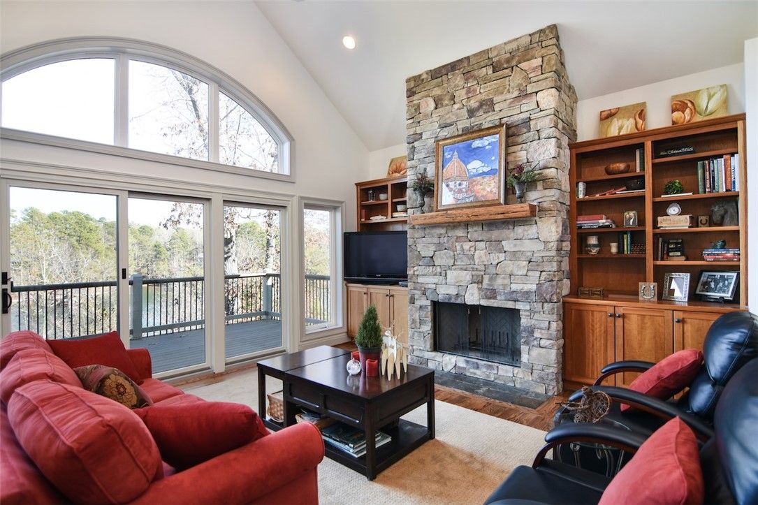 Property image 4 at 343 Stardust Lane, Seneca, SC 29672