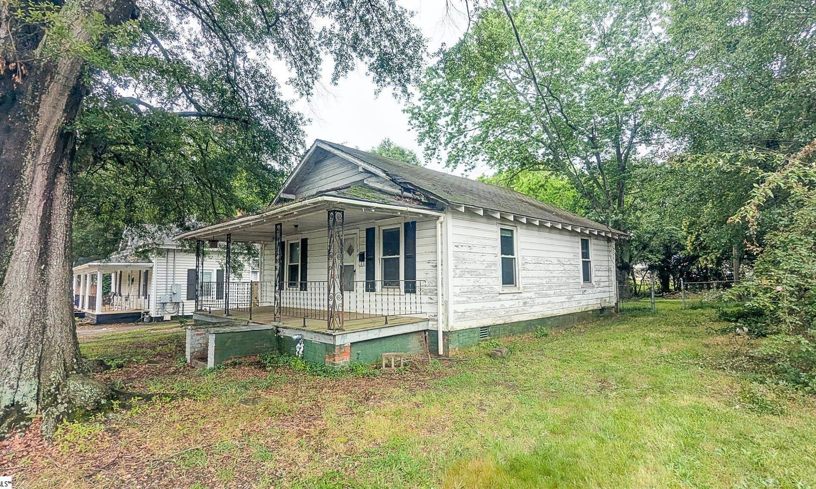 Property image 2 at 104 Albert Street, Greer, SC 29651