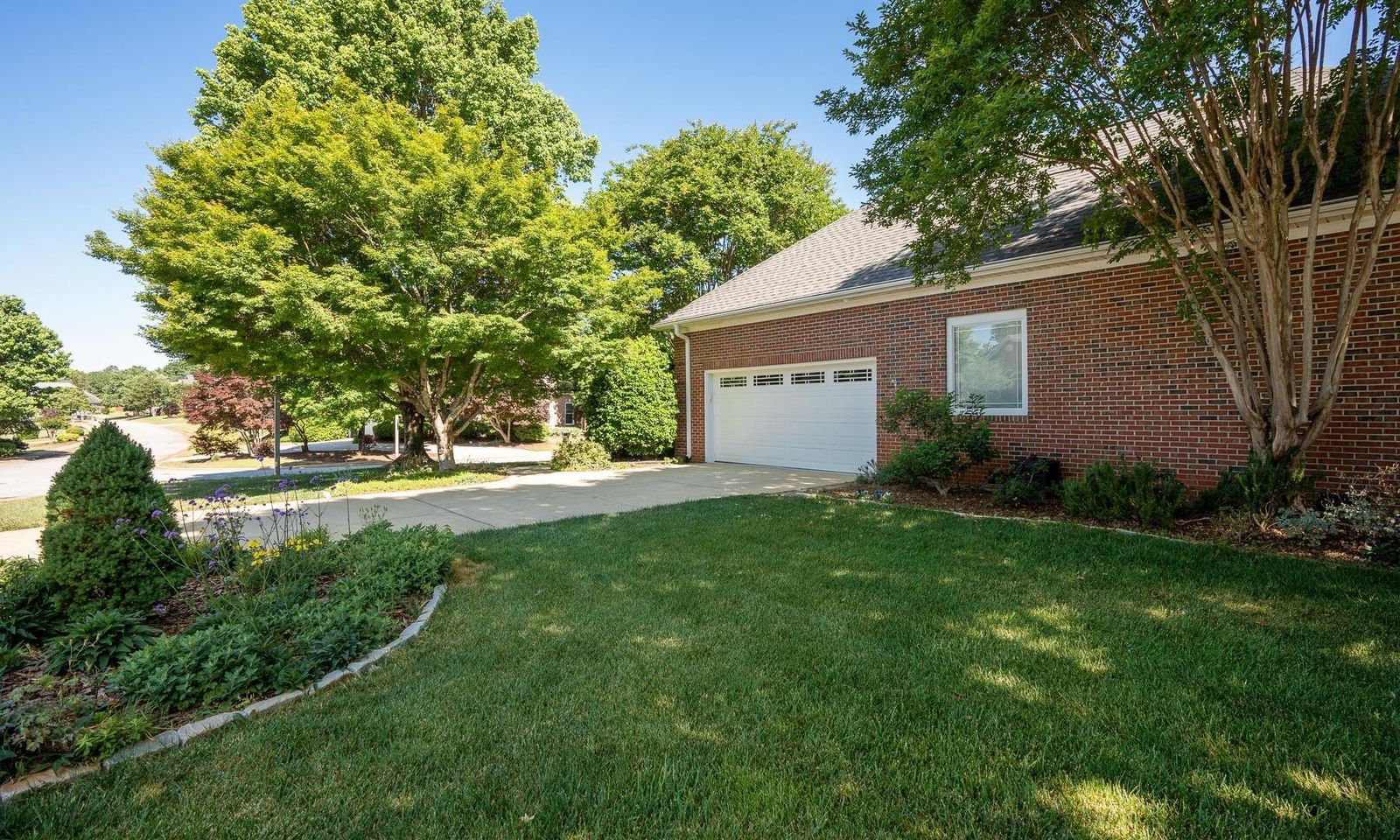 Property image 4 at 5 Kinross Row, Greer, SC 29650