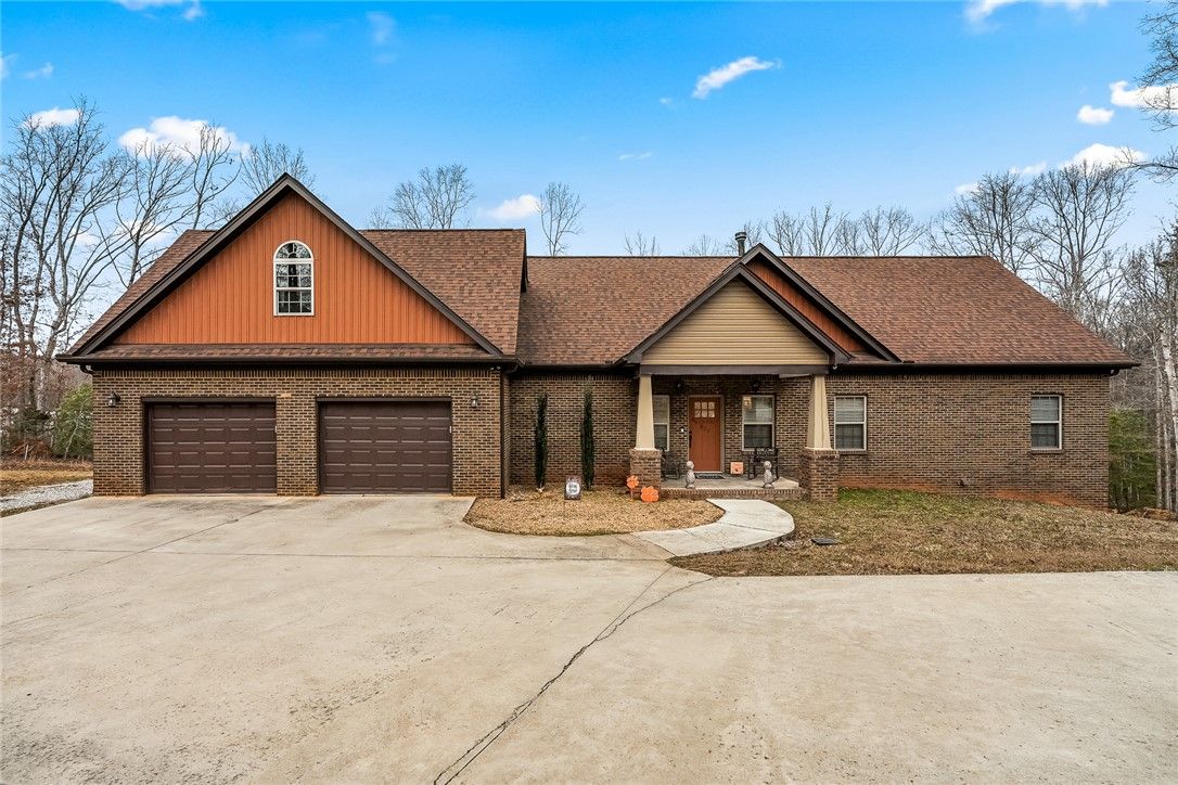 Main image of property at 321 Teakwood Drive, Easley, SC 29640
