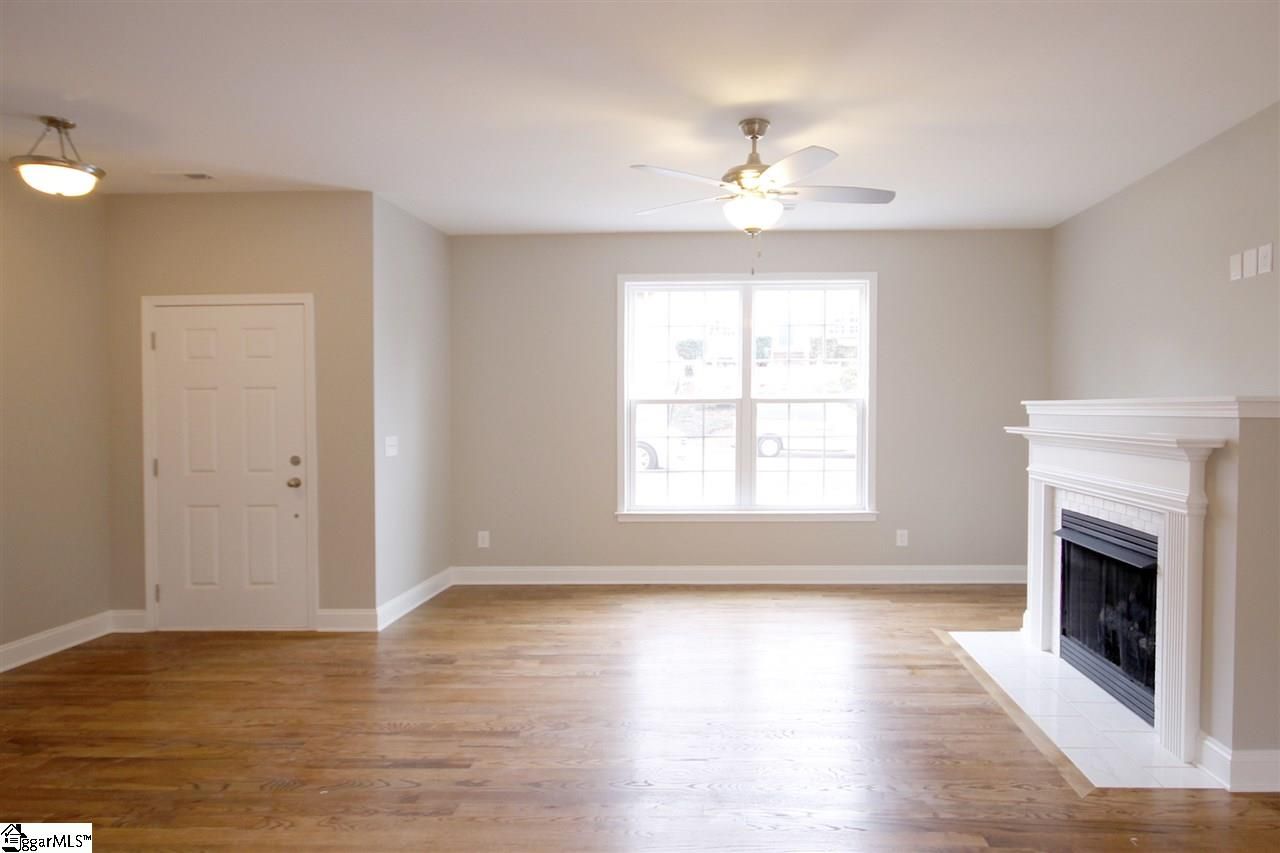 Property image 2 at 230 Northcliff Way, Greenville, SC 29617