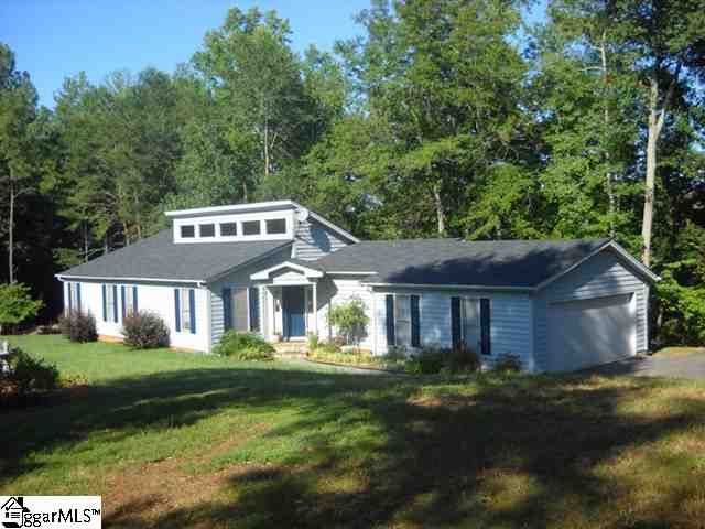 Property image 1 at 122 Lake Robinson Pointe, Greer, SC 29651