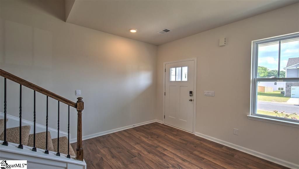 Property image 3 at 1267 Elterwater Lane, Spartanburg, SC 29306