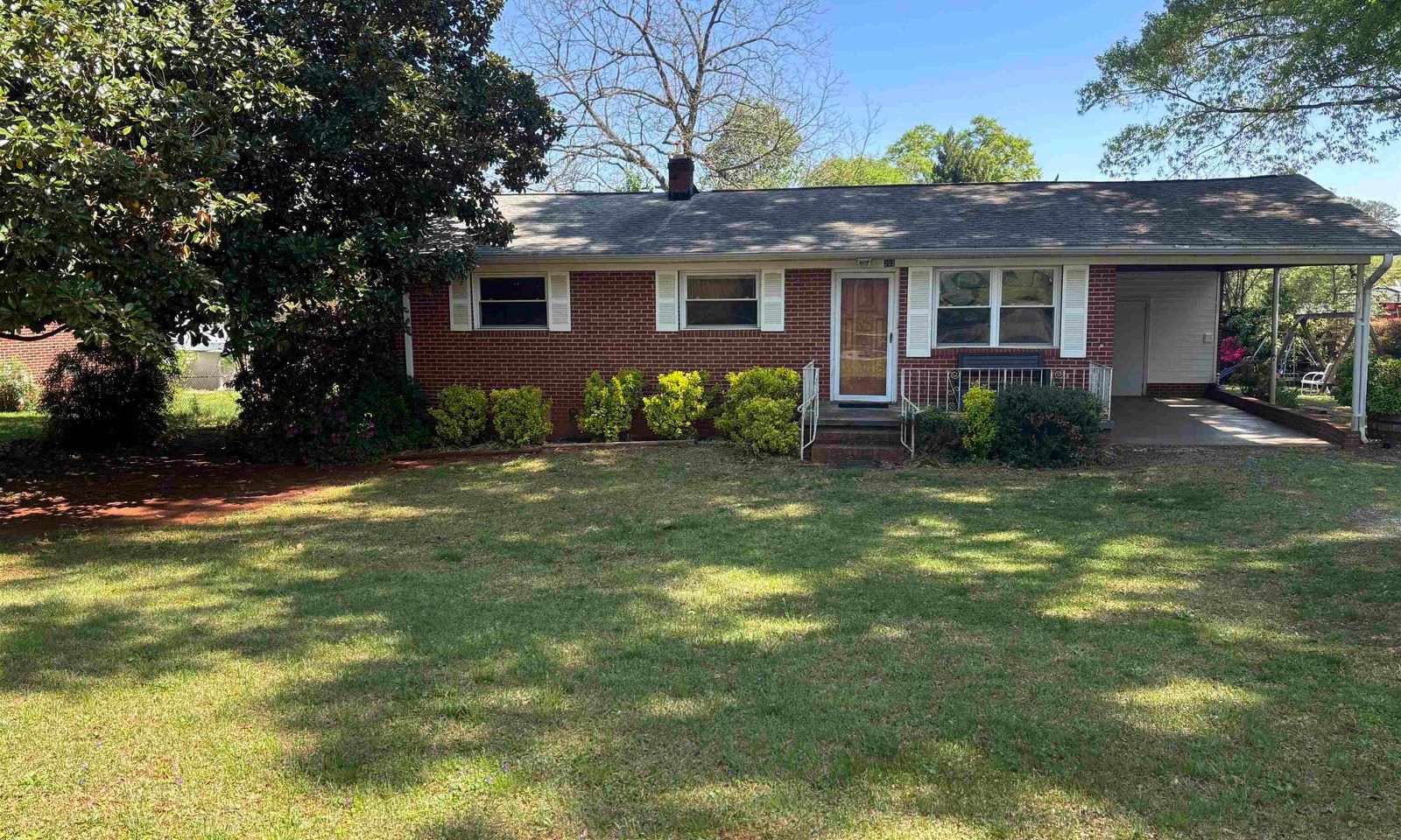 Property image 1 at 203 Sulphur Springs Drive, Greenville, SC 29617