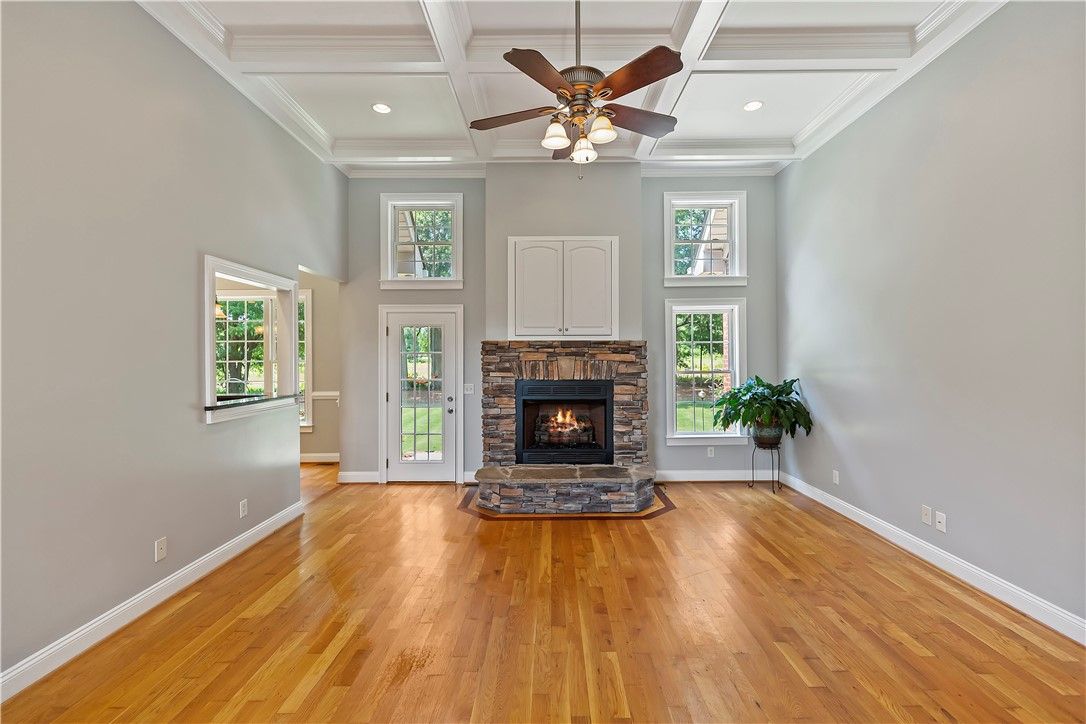 Property image 3 at 125 Simpson Street, Williamston, SC 29697