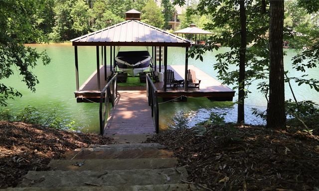 Lot 12 The Oaks at Lake Keowee