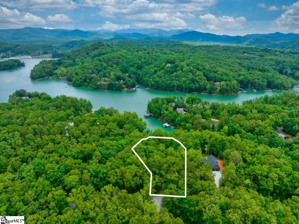 Main image of property at Lot J-20 Jocassee Point Road, Salem, SC 29676