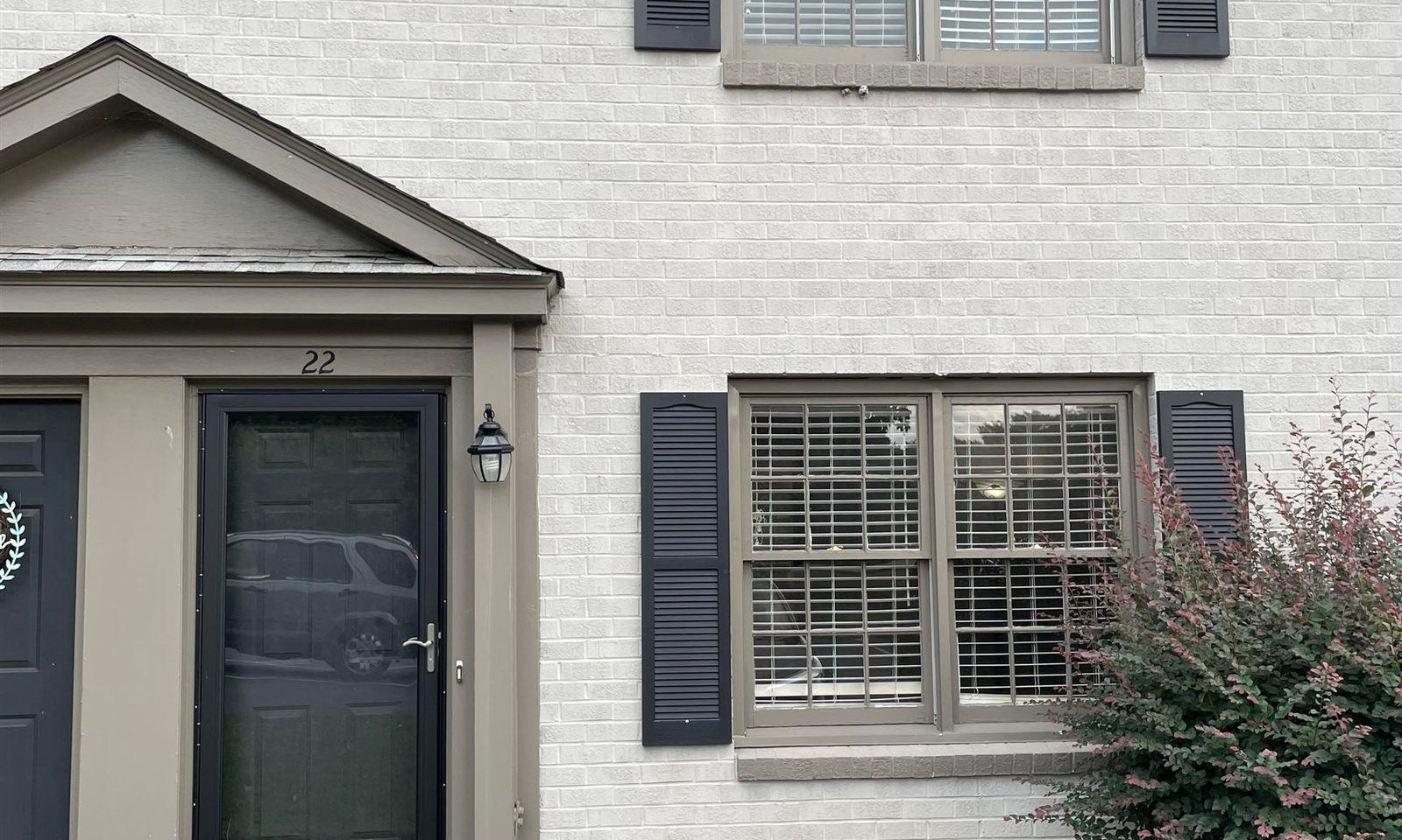 Main image of property at 5003 Edwards Road, Taylors, SC 29687