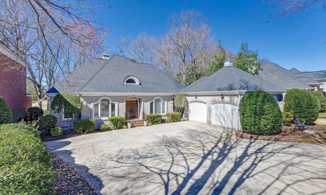 65 Latour Way