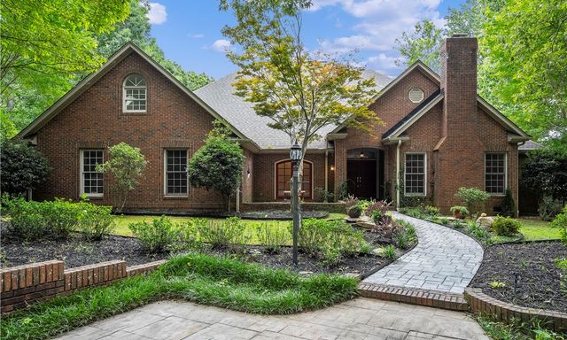 116 Tall Pines Trail