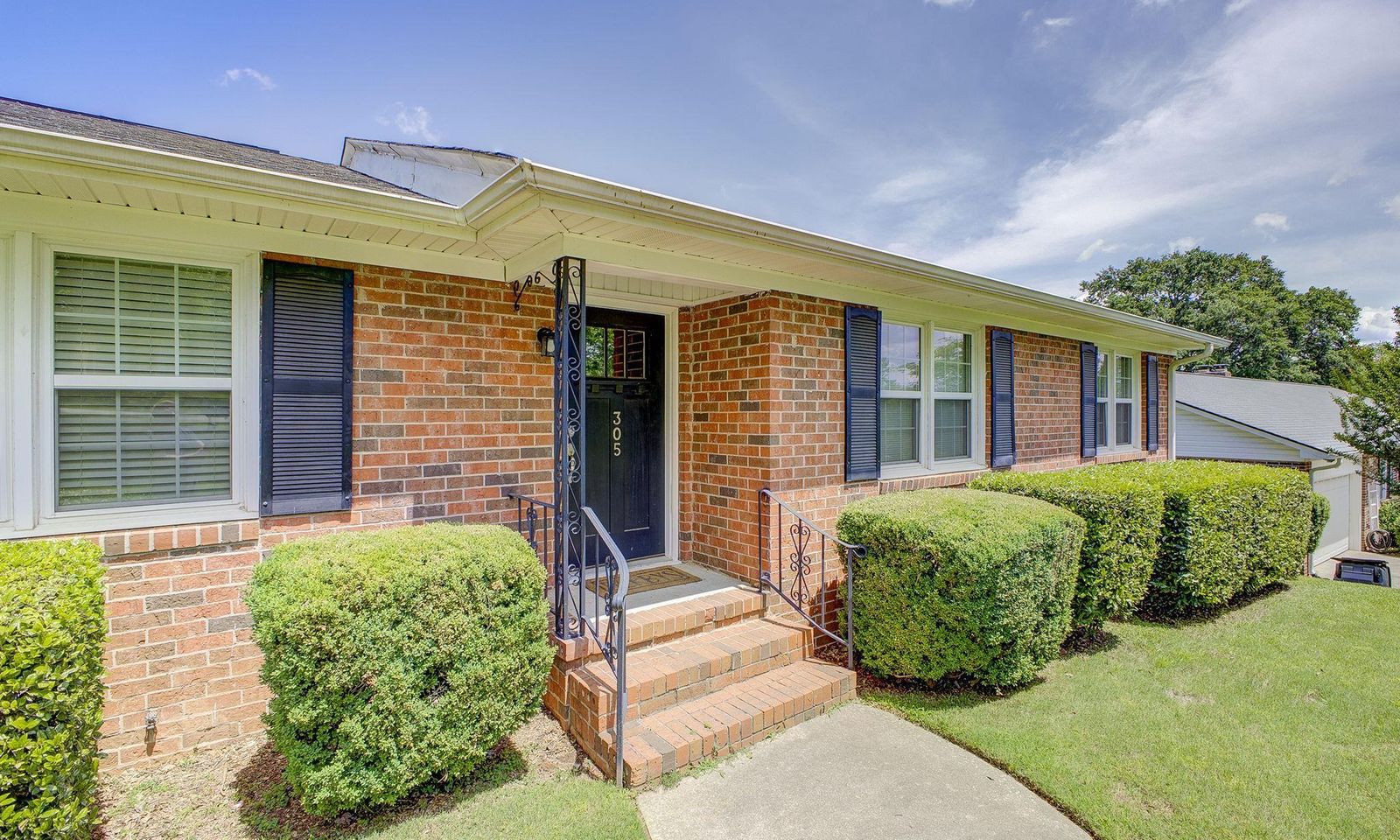 Property image 2 at 305 Mimosa Drive, Greenville, SC 29615