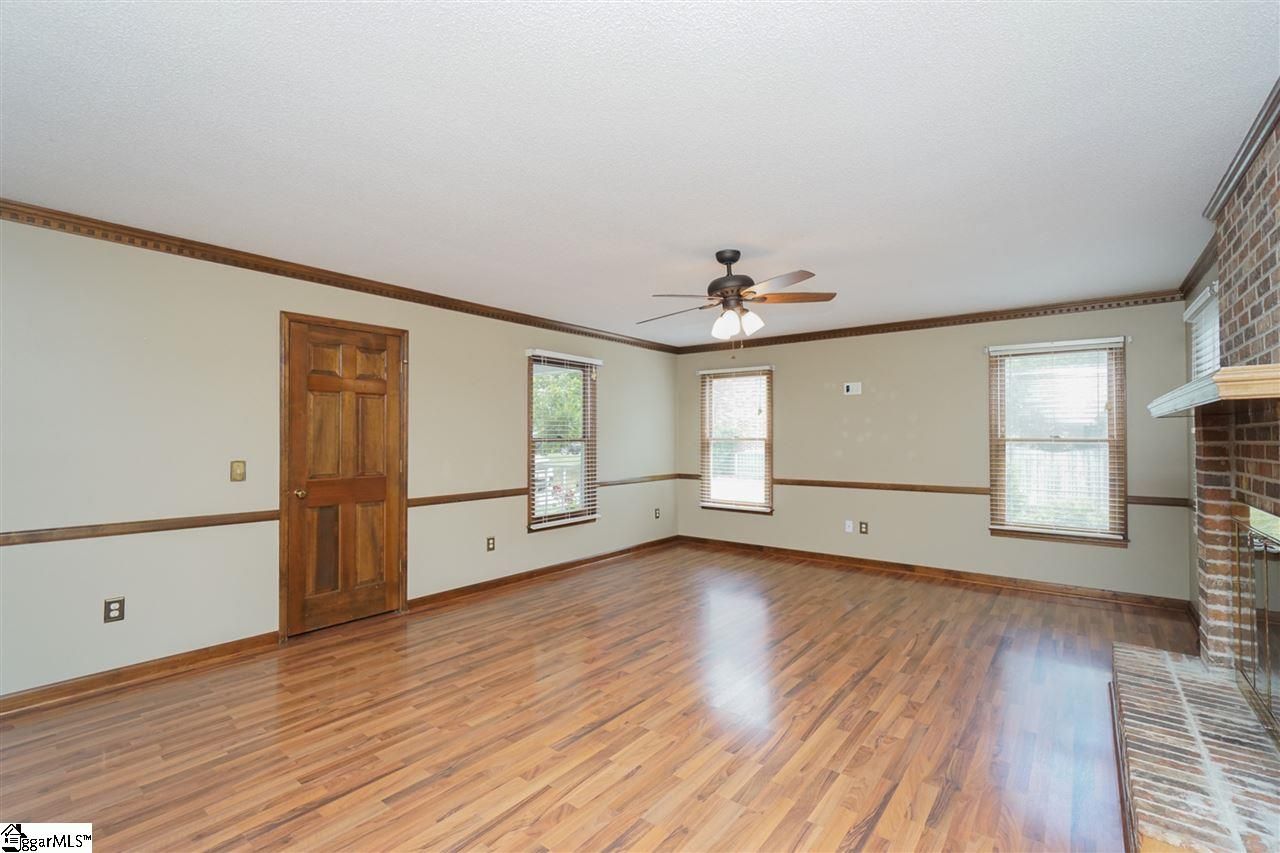Property image 5 at 117 Spartan Court, Greer, SC 29650