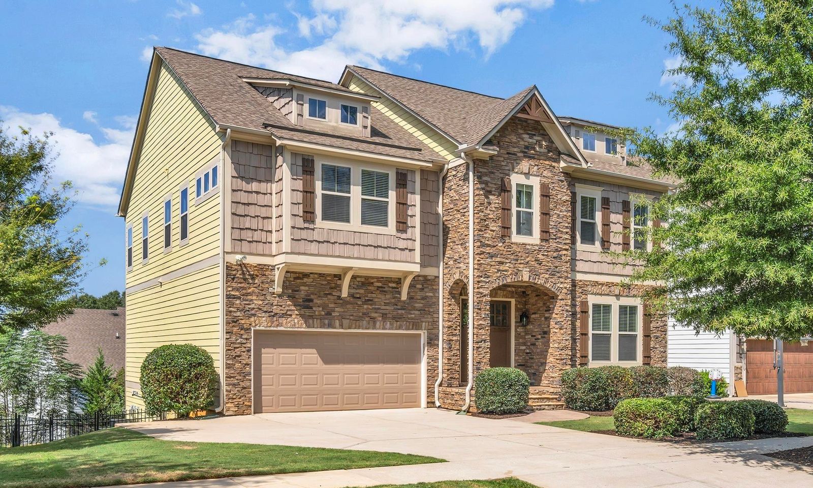 Property image 1 at 130 Keowee Avenue, Greenville, SC 29605
