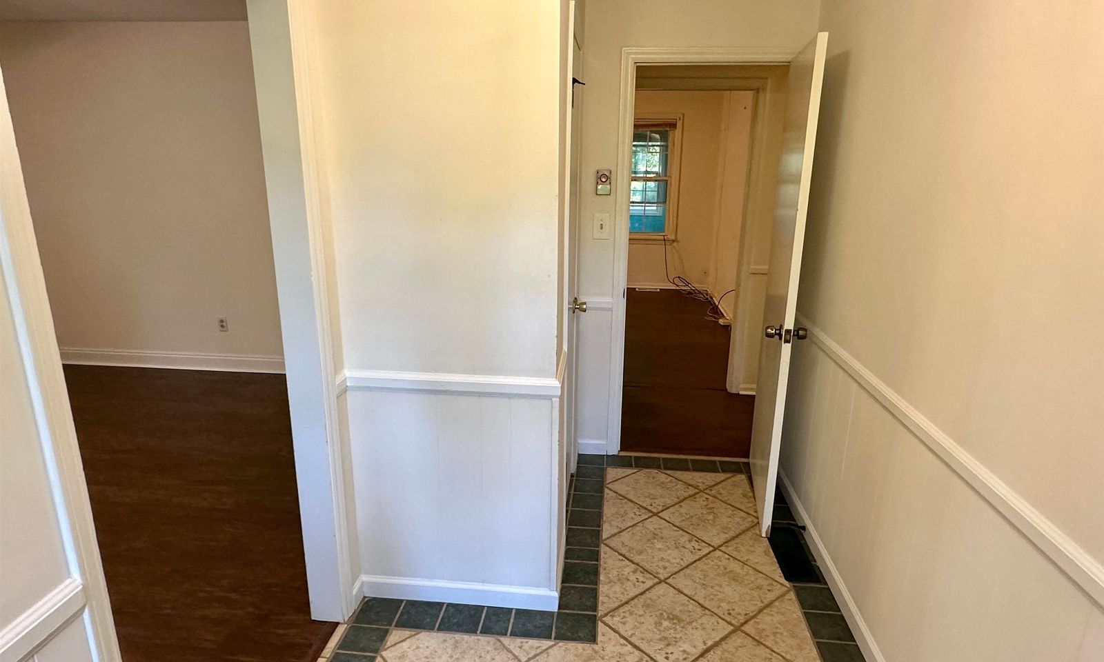 Property image 5 at 103 Maxton Street, Spartanburg, SC 29302