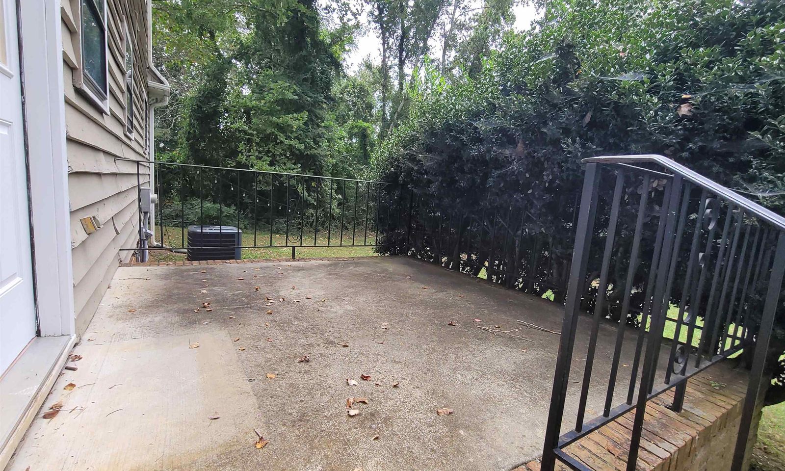 Property image 4 at 15 Maple Leaf Court, Greenville, SC 29611