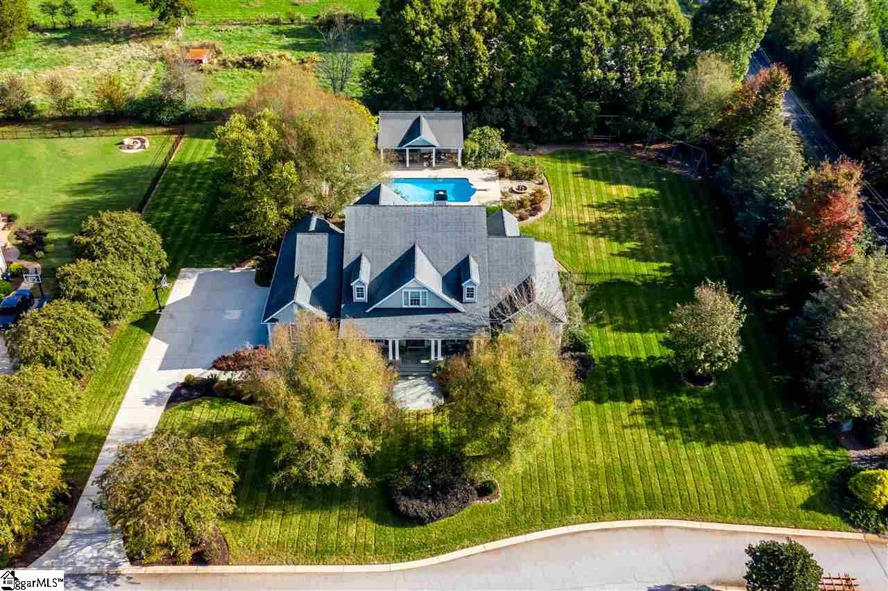 Property image 1 at 102 Ivy Woods Drive, Easley, SC 29642