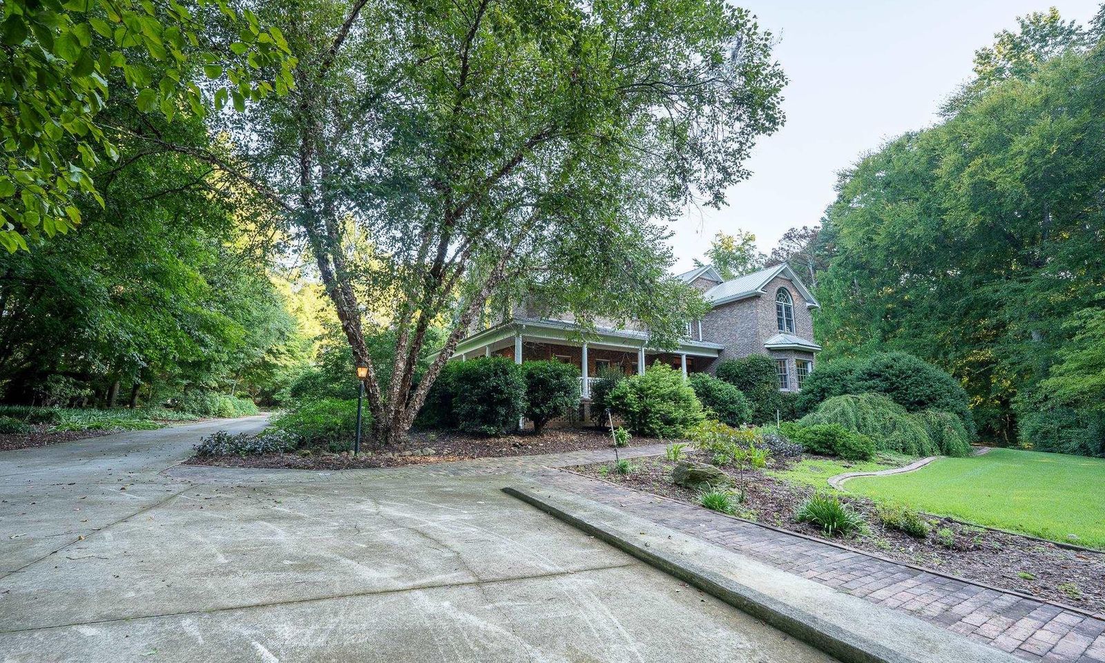 Property image 3 at 423 Issaqueena Trail, Clemson, SC 29631
