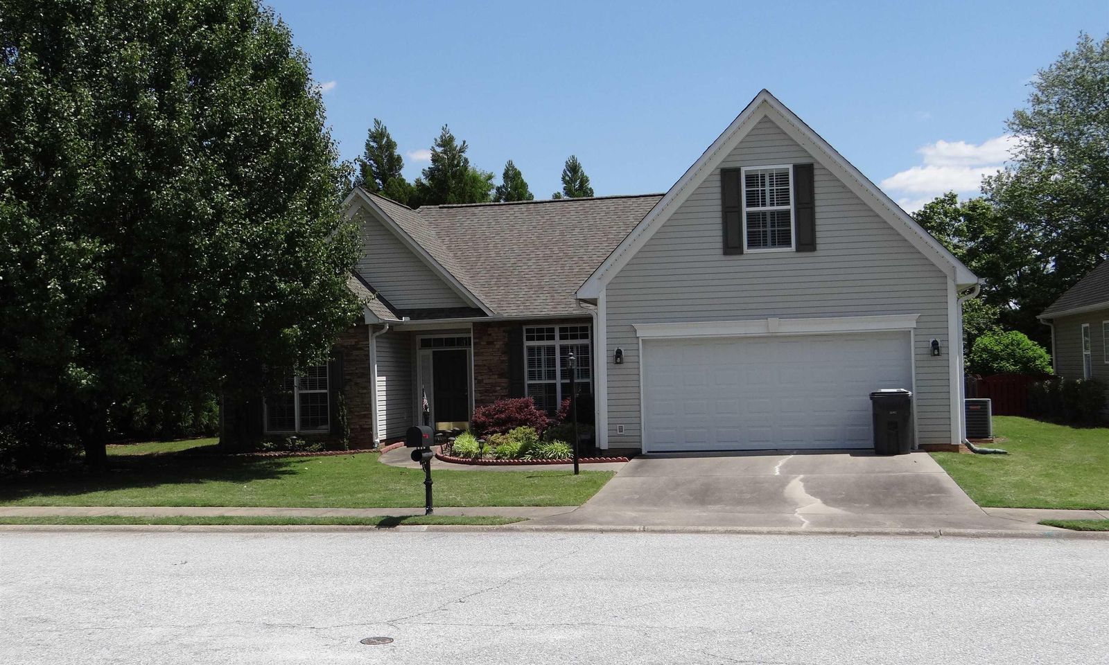 Main image of property at 69 Cantera Circle, Greenville, SC 29615