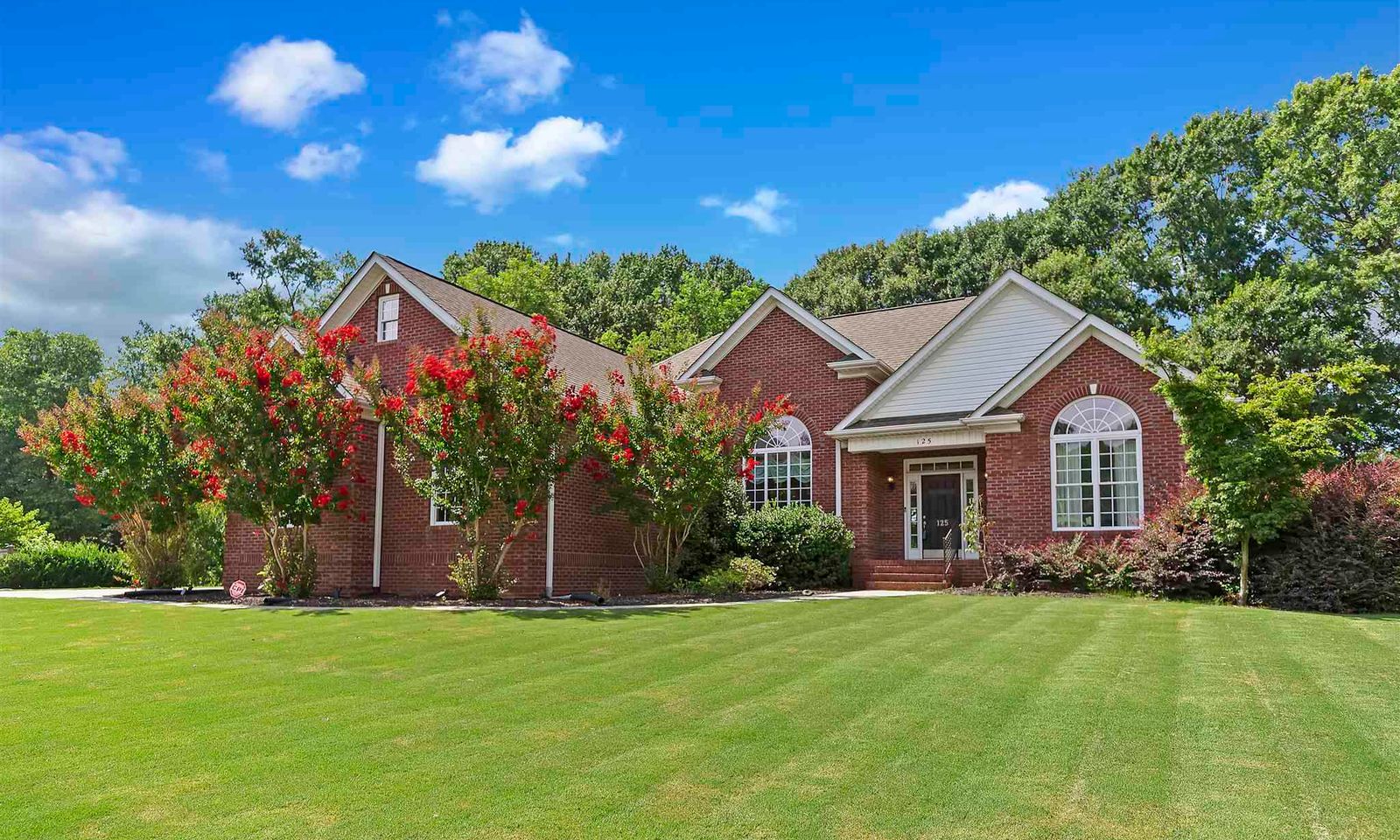 Property image 2 at 125 Simpson Street, Williamston, SC 29697-1017