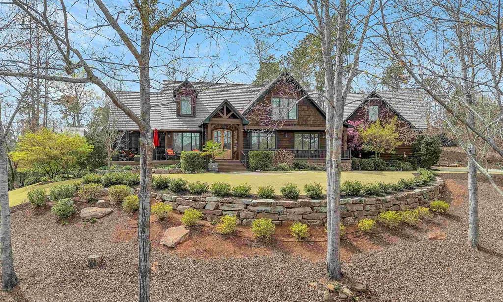 511 Palmer Way