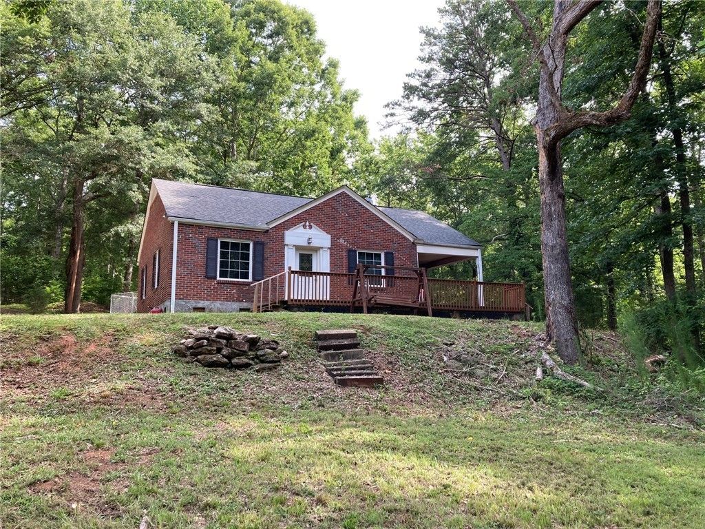 Property image 2 at 391 Friendship Valley Road, Seneca, SC 29678