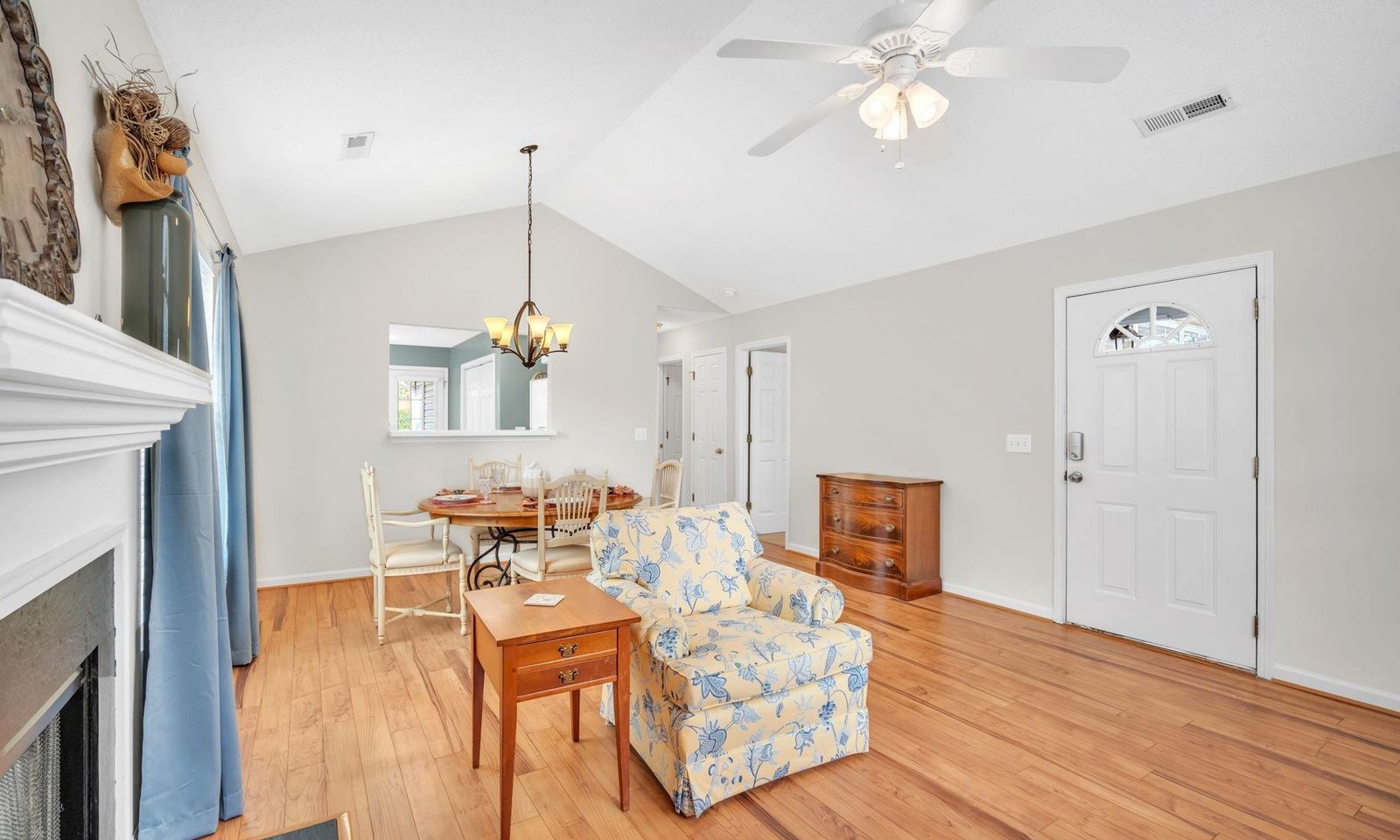 Property image 3 at 27 Bailess Court, Greer, SC 29650