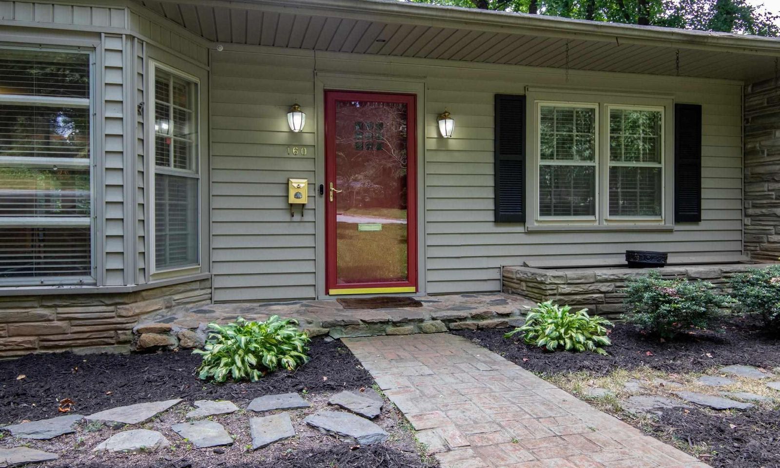 Property image 2 at 160 Dellwood Drive, Greenville, SC 29609