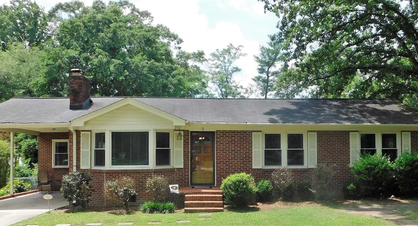 Property image 1 at 6 Pinnacle Drive, Taylors, SC 29687