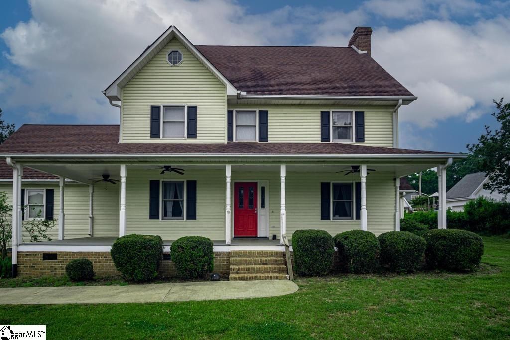 Property image 1 at 120 Plantation Drive, Easley, SC 29642