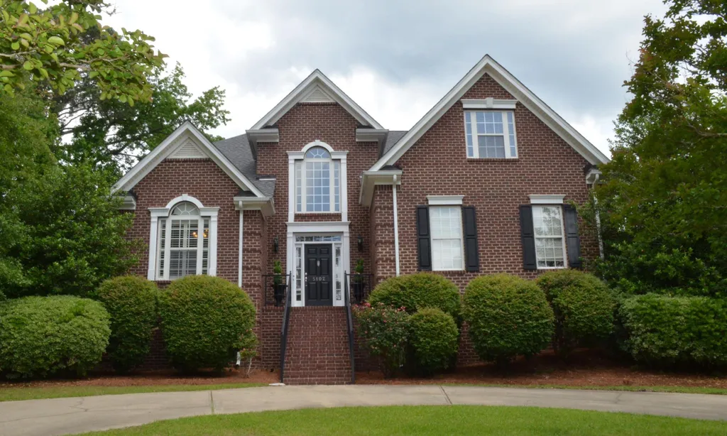 5102 Circle Drive