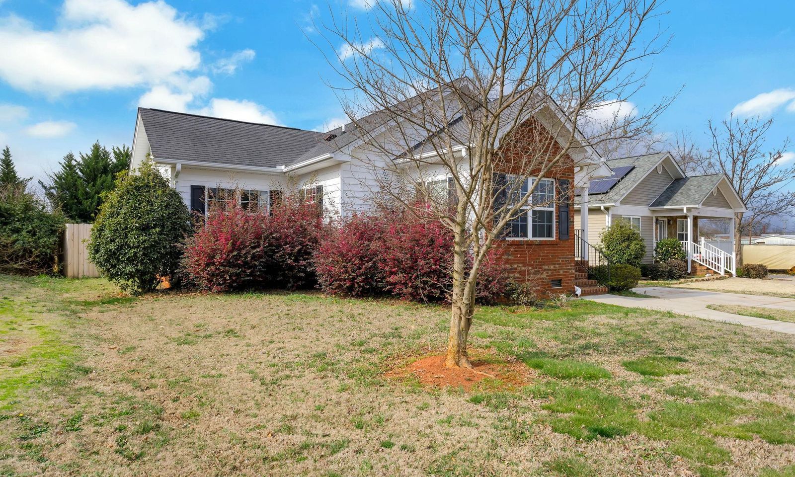 Property image 4 at 325 O'Conner Court, Greenville, SC 29609