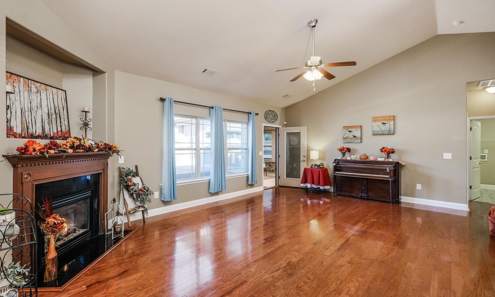 Property image 4 at 723 Misty Glen Lane, Roebuck, SC 29376-2773