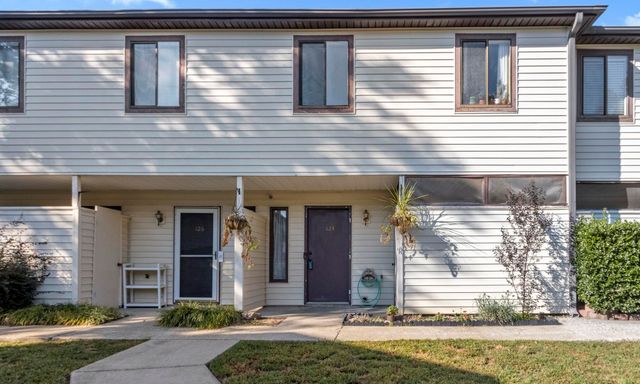 124 shockley Street