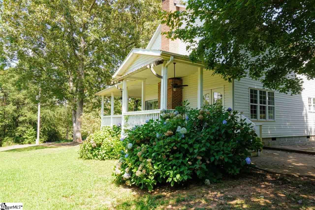 Property image 3 at 106 Raccoon Trail, Travelers Rest, SC 29690