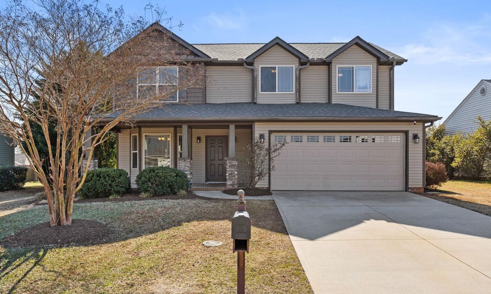 Main image of property at 104 Melrose Road, Greenville, SC 29605