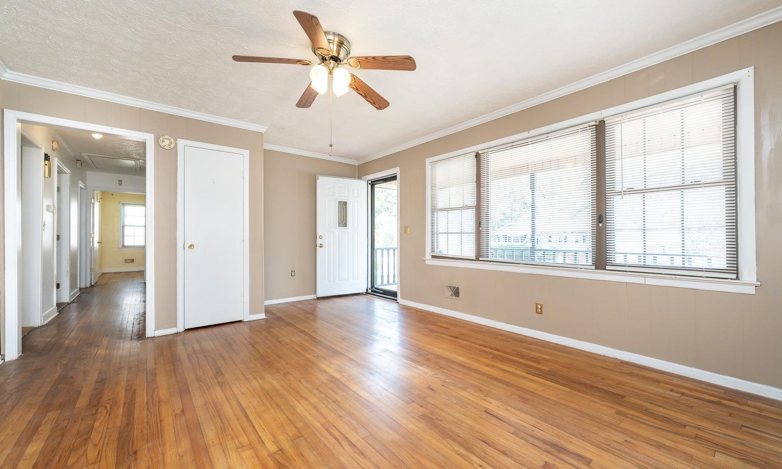 Property image 5 at 804 S Texas Avenue, Greenville, SC 29611