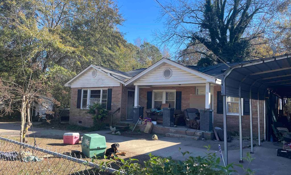 330 Bowling Avenue