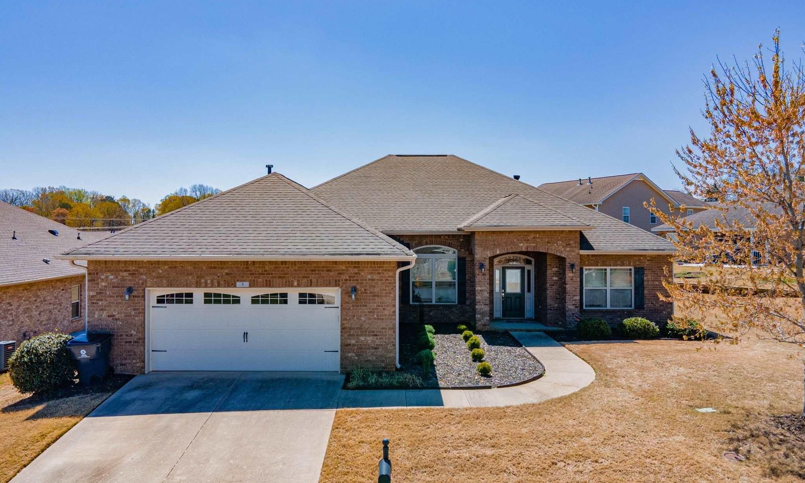 Main image of property at 5 Ducktrap Court, Simpsonville, SC 29681