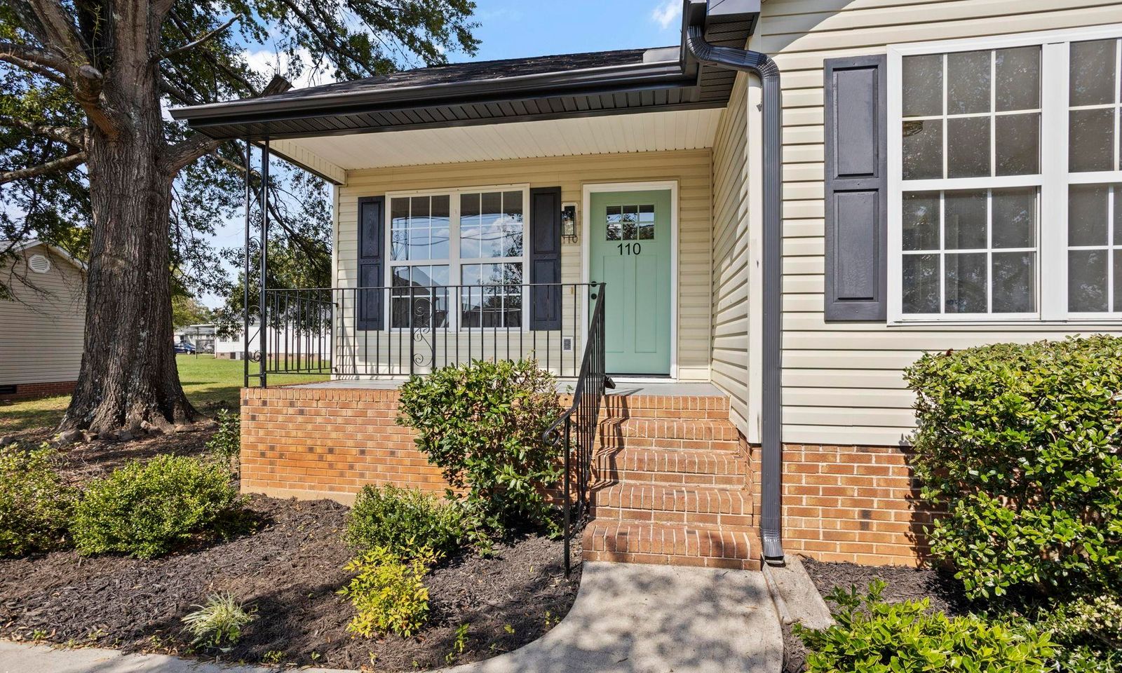 Property image 4 at 110 Arnold Street, Greenville, SC 29611