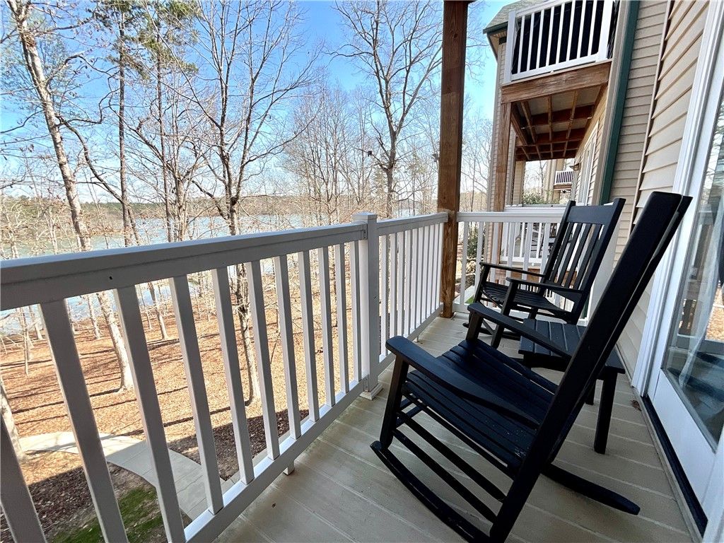 Property image 5 at 121 Kings Pointe, Seneca, SC 29678