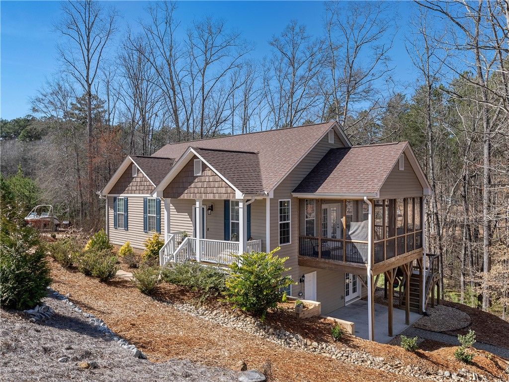 Property image 1 at 187 Palmetto Pointe Drive, Salem, SC 29676