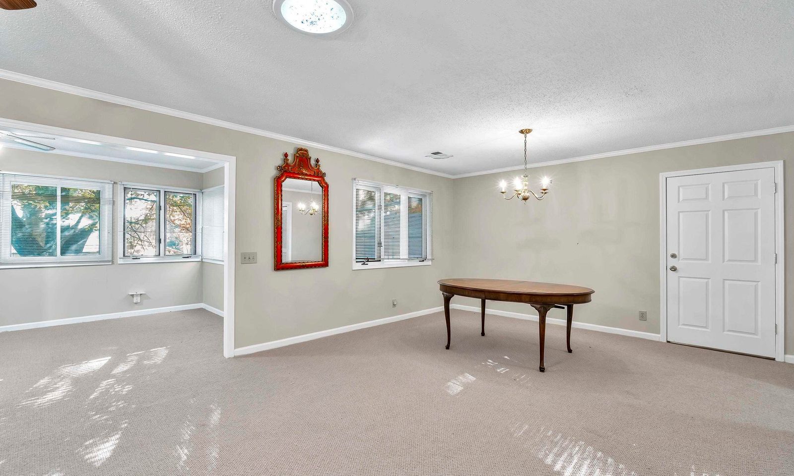 Property image 5 at 405 Lakeside Circle, Greenville, SC 29615