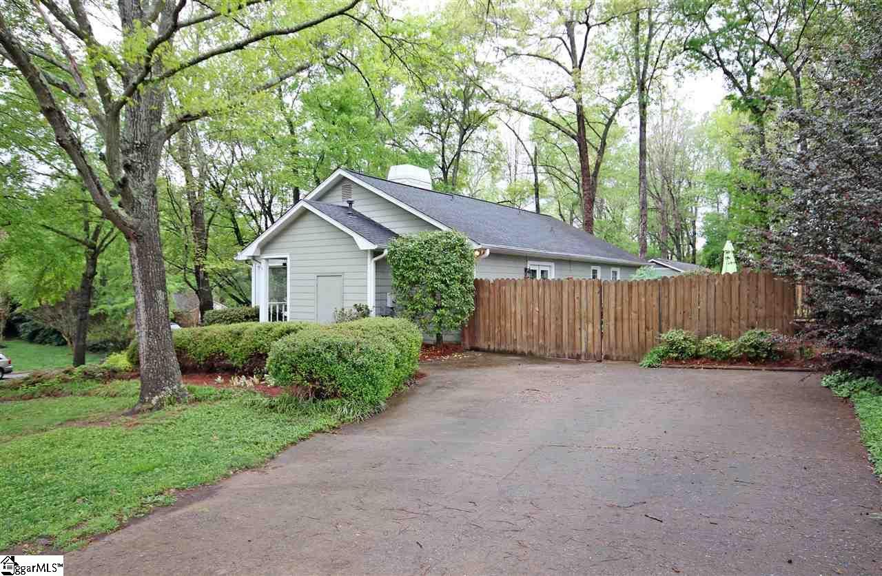 Property image 2 at 120 BURLINGTON Avenue, Greer, SC 29650