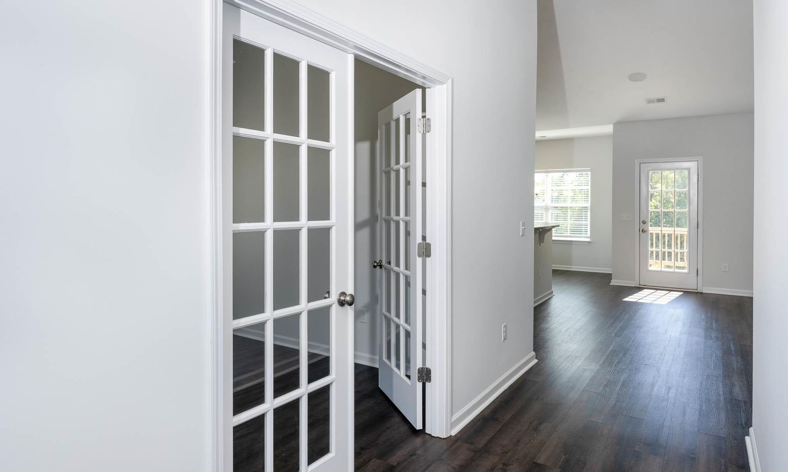 Property image 5 at 107 HICKORY Park Court, Spartanburg, SC 29303