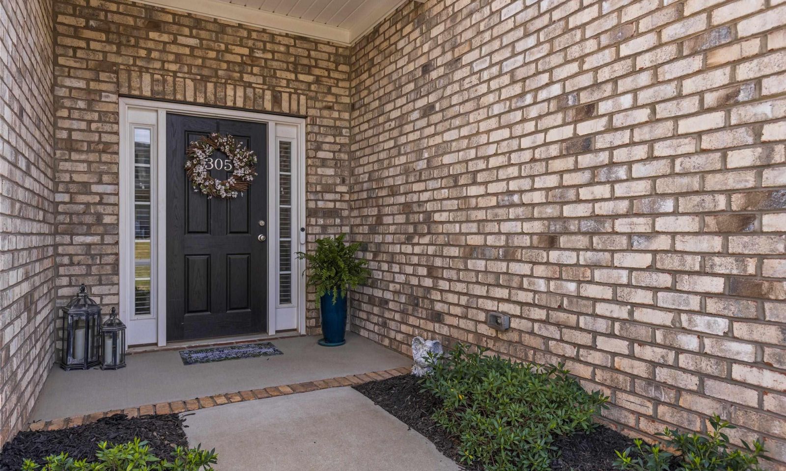 Property image 3 at 305 Fox Brook Court, Taylors, SC 29687