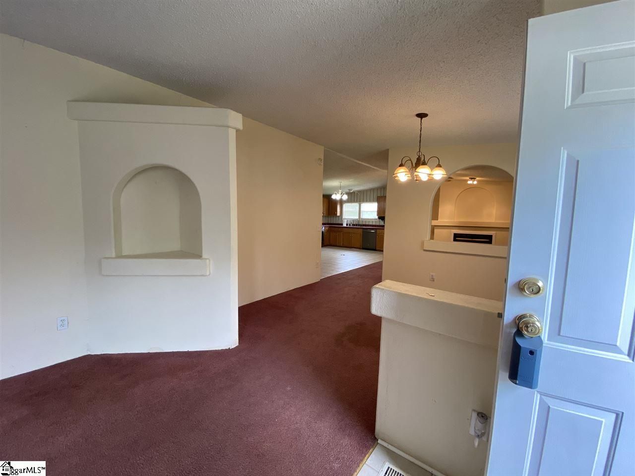 Property image 4 at 18 Rolling Meadows Avenue, Greenville, SC 29605-6222