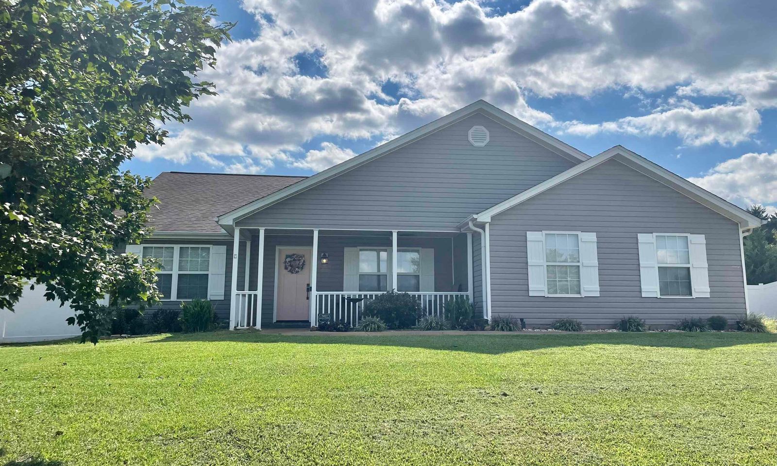 Property image 2 at 330 Shadowfield Acres Drive, Duncan, SC 29334