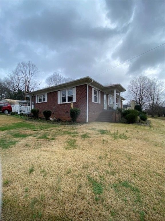 Property image 4 at 301 Grigsby Avenue, Easley, SC 29640