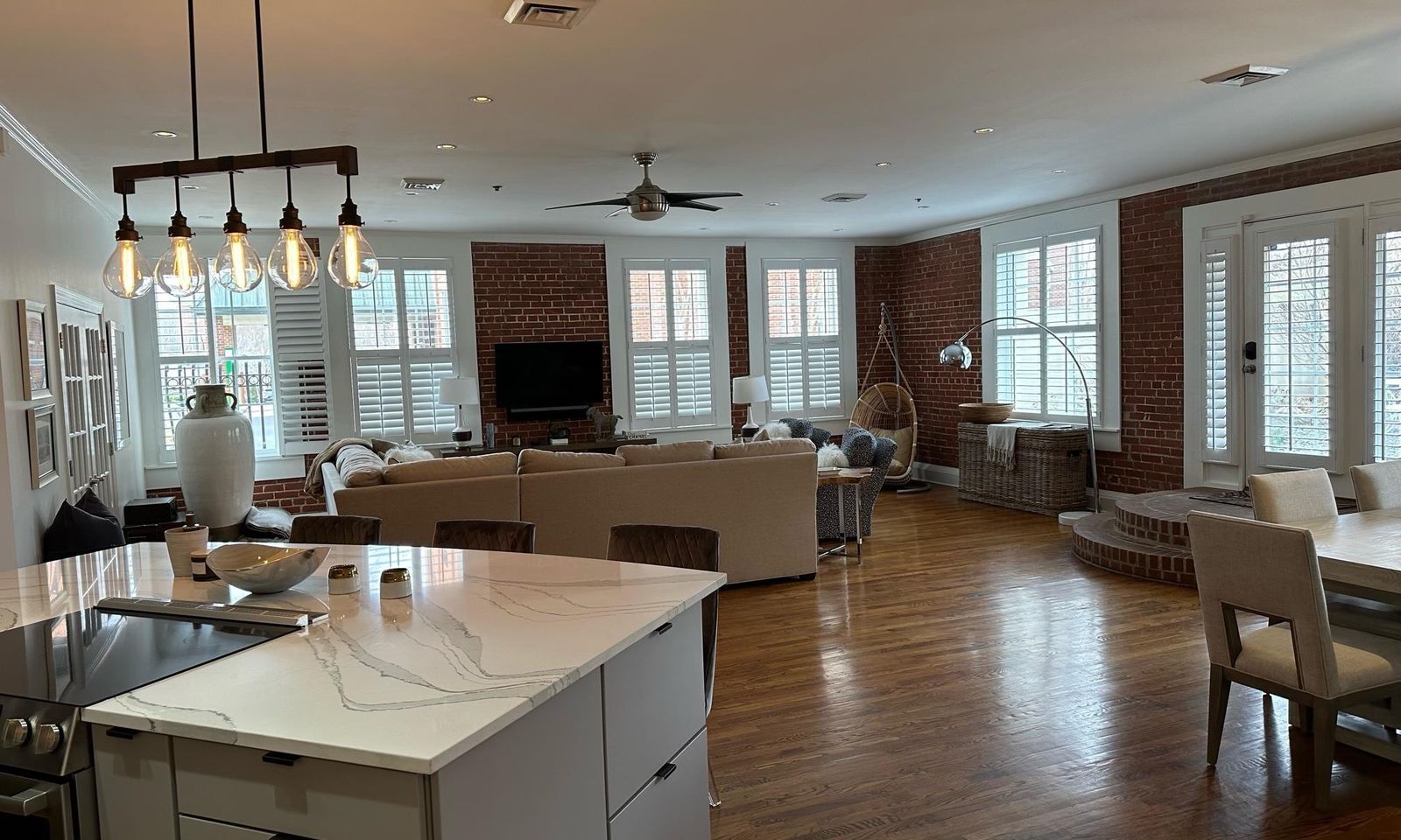 Property image 5 at 100 W Court Street, Greenville, SC 29601