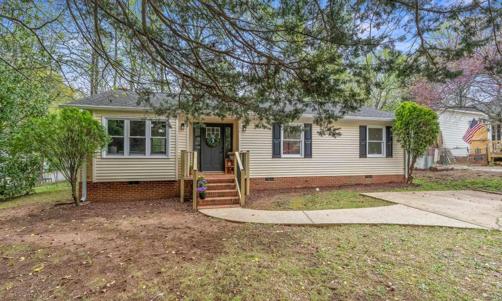 201 Timber Lane